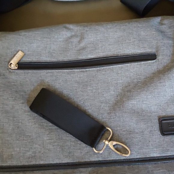 Buggati Diaper Bag - Picture 8 of 9